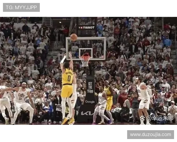 生涯第七年泰杰罗姆晒照感恩新合同与季后赛表现双丰收